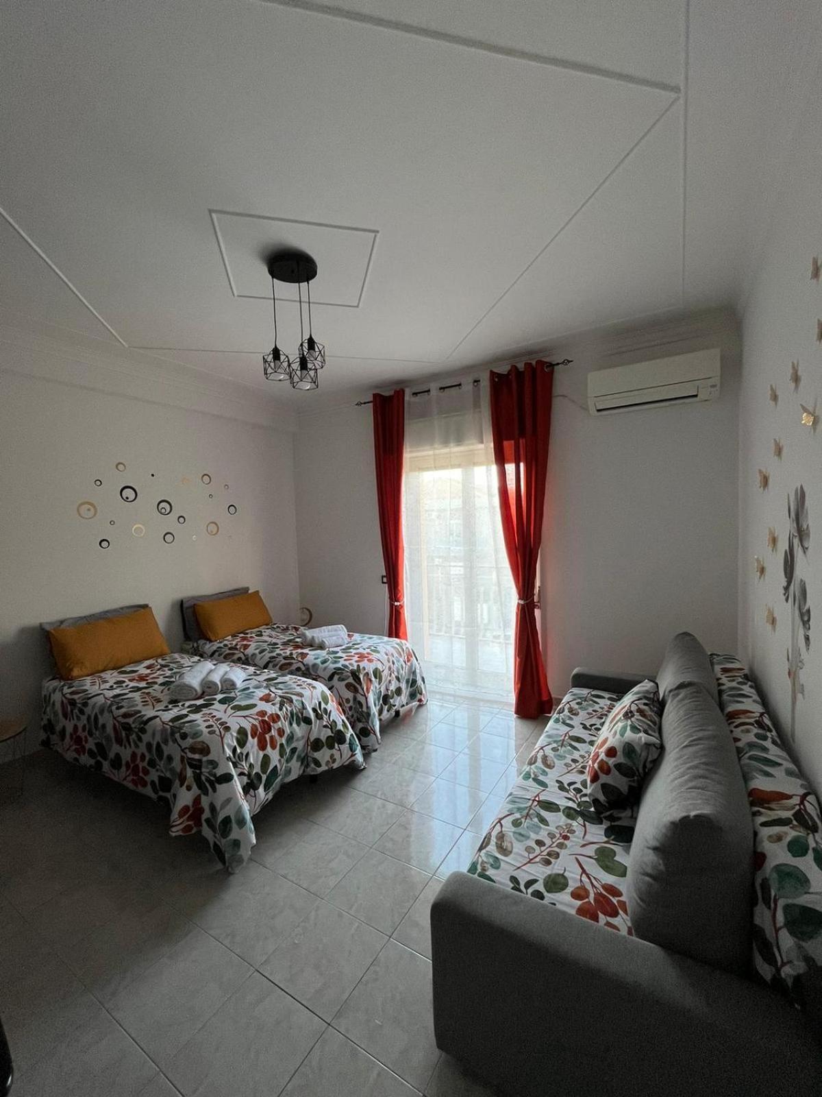 Appartement Salotto Dell'Etna à Sant'Agata Li Battiati Extérieur photo